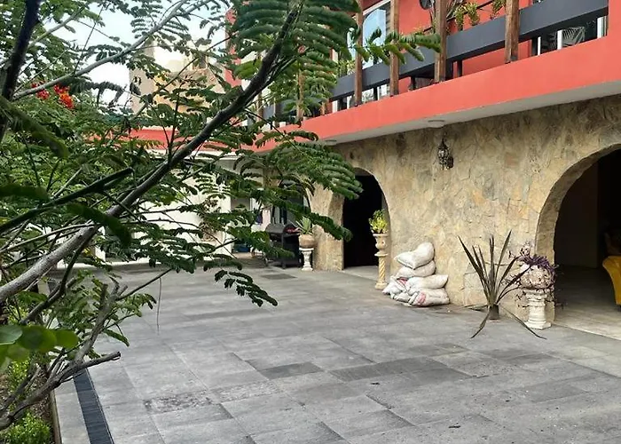 Casa Hotel Marchel