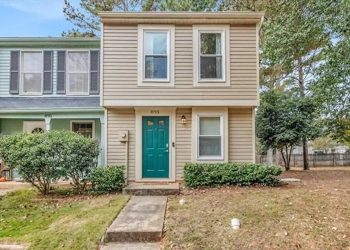 Renovated Townhome On Bike Path Includes Bikes