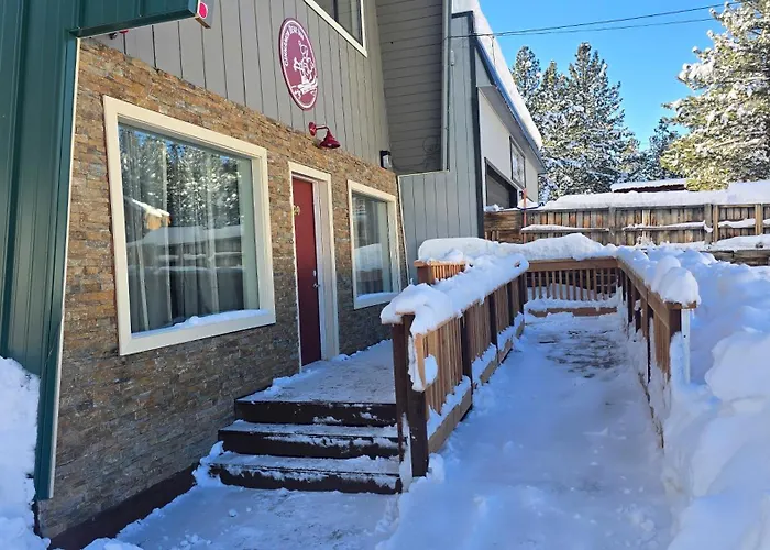 Cinnamon Bear Inn