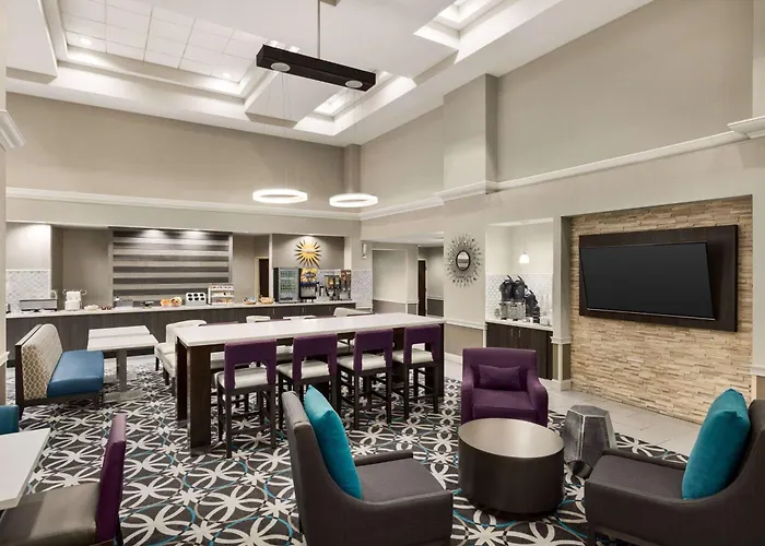 La Quinta By Wyndham Newark - Elkton