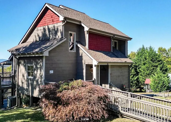 Birds Eye Cabin - Sunset & Starry Retreat Pet Friendly W Private Hottub, Fire Pit And Game Room