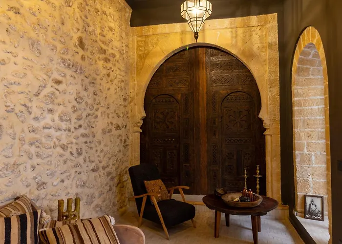 Maison 250 - Adult Only