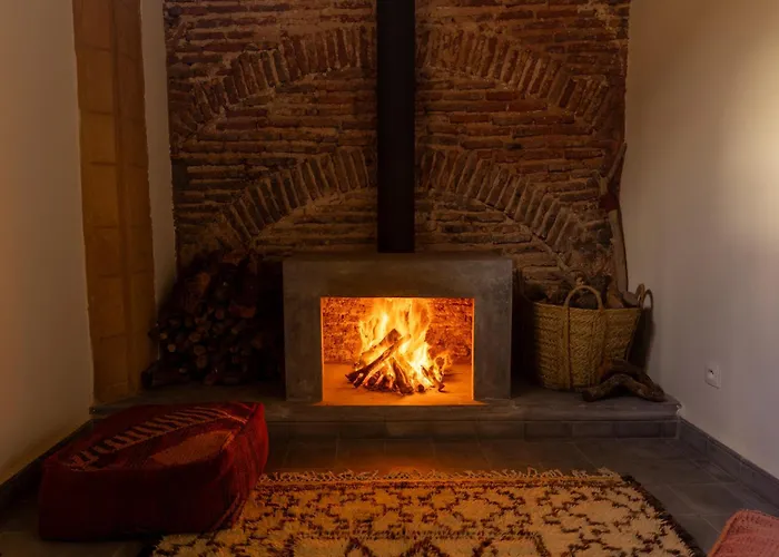 Maison 250 - Adult Only
