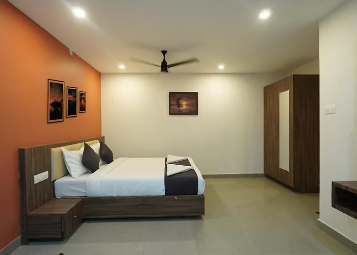 Hotel Hive Inn - Kozhikode