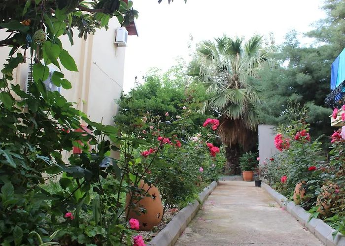 Tunacan Hotel