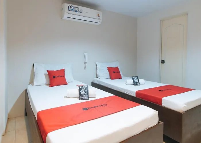 Reddoorz @ Bridgeway Hotel Tuguegarao City
