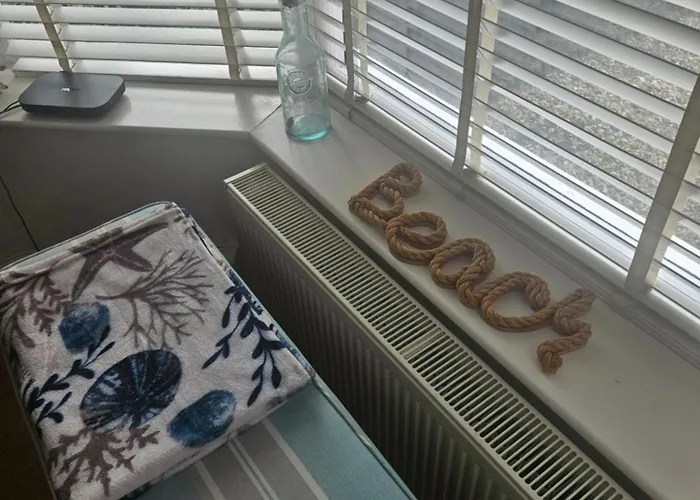 Cleethorpes Seaside Garden Apartment