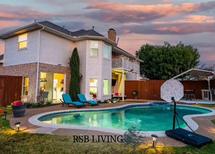 Elegant 4Br 2,5Ba Holiday Home With Pool, Game Room & Grill