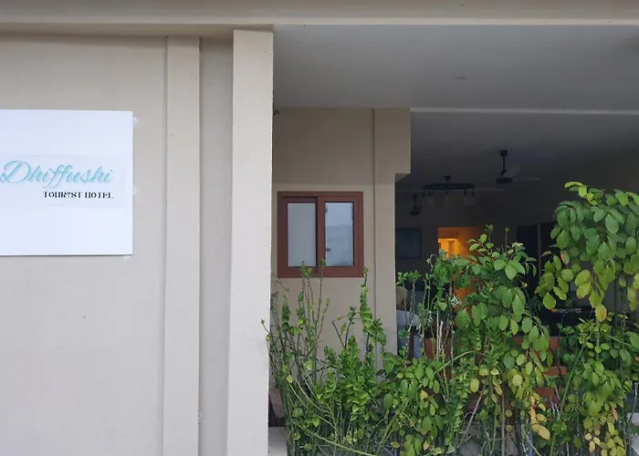 Dhiffushi Tourist Hotel