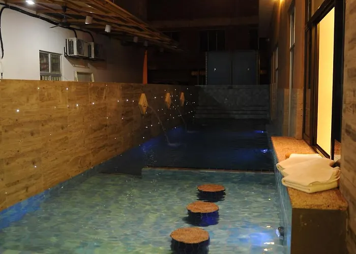 Sea Lion Firefly Concept Hotel Kuala Selangor