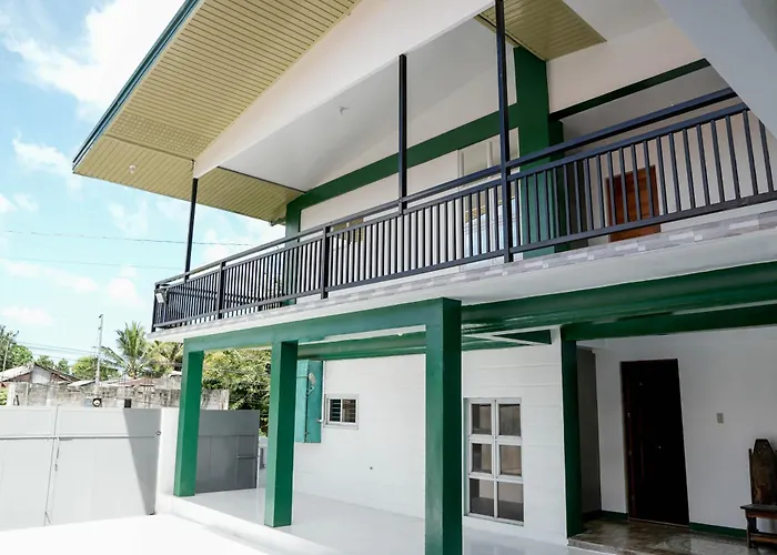 V Star Calapan - Hourly! Daily! Weekly! Monthly! Bago! Malinis! May Parking!