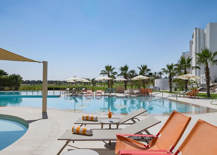 The G Einbay Golf Resort
