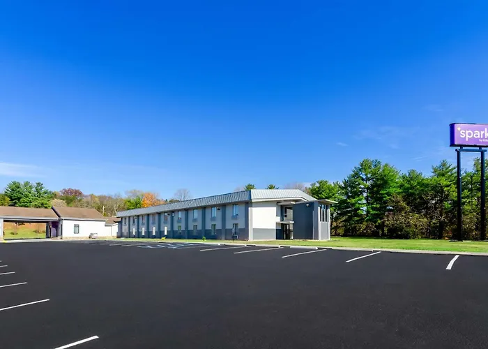 Spark By Hilton Daleville Roanoke North