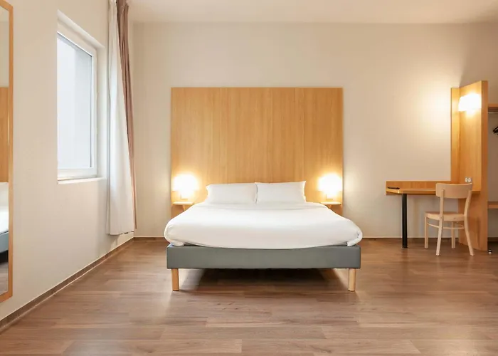 B&B Hotel Mont-De-Marsan