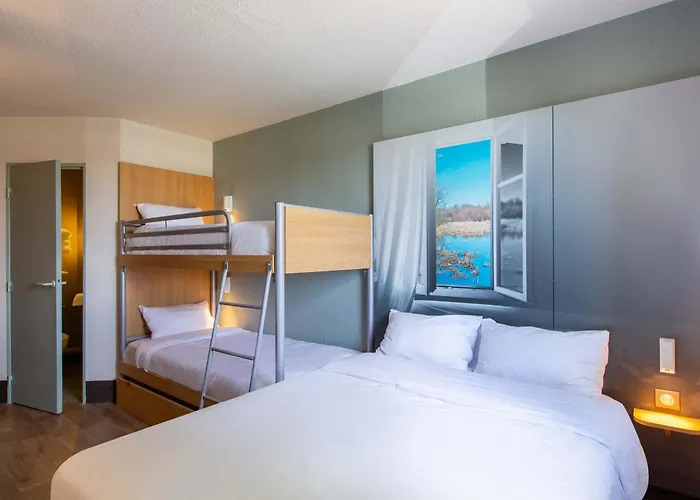 B&B HOTEL CHATEAUROUX Déols