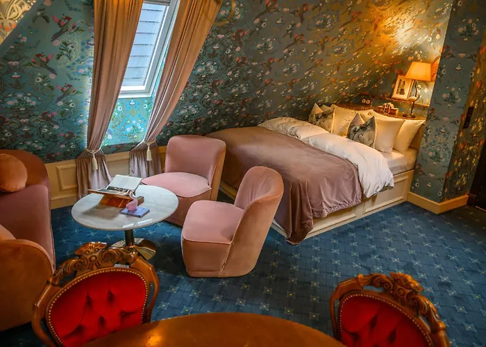 Charmante Skostredet Hôtel