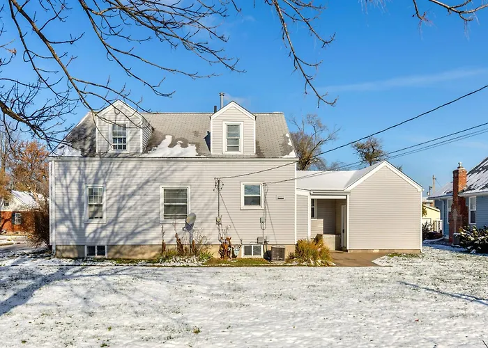 4 Bedroom Wentzville Adventure Sleeps 12