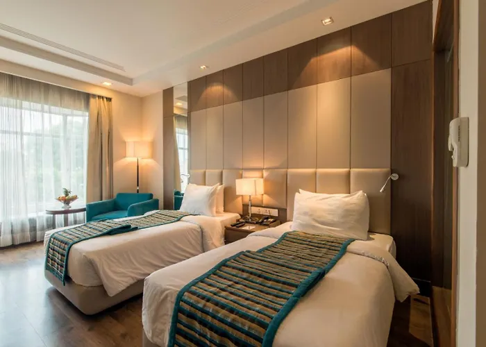 Hotel Atlantiis Suites Near Delhi Airport