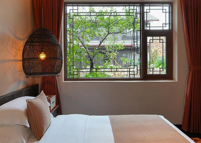 Paralloge Hotel
