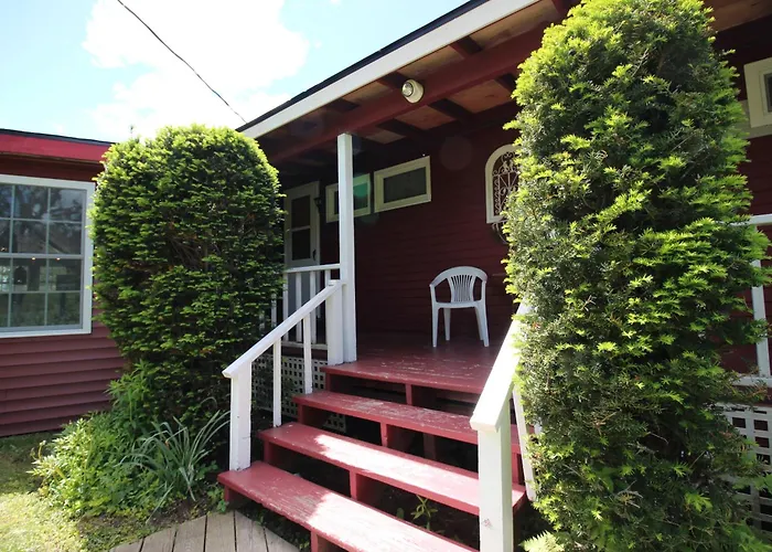 Coho Inn & Motor Lodge