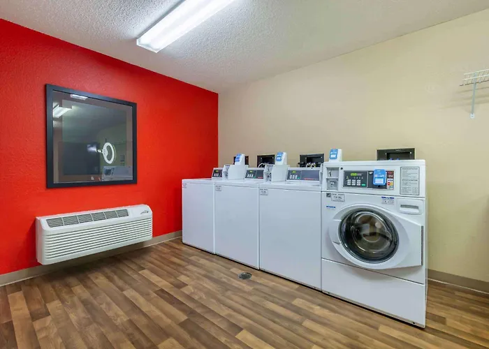 Extended Stay America Suites - Rockford - I-90