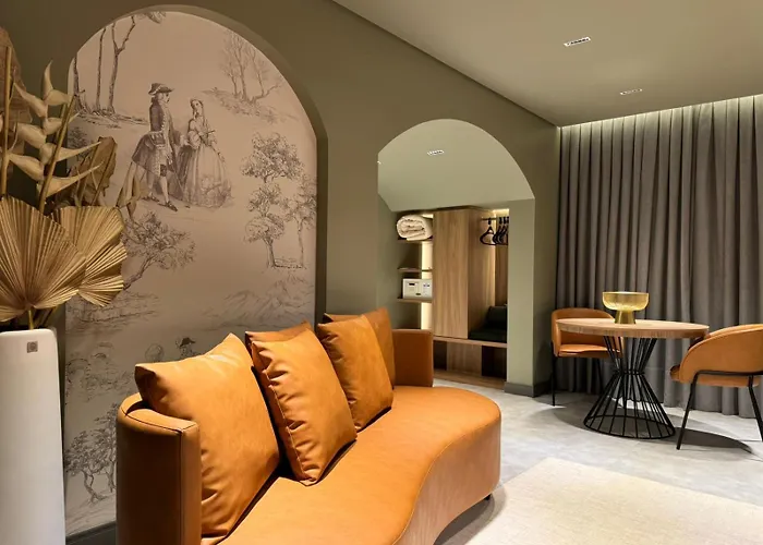 Mogano Premium Hotel - ELETROPOSTO