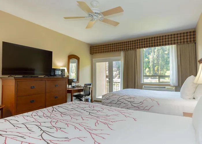 Best Western Lodge At River'S Edge