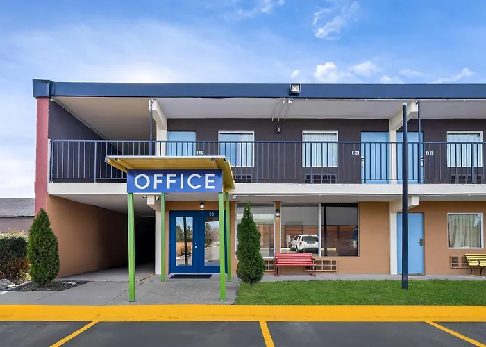 Signature Inn Danville