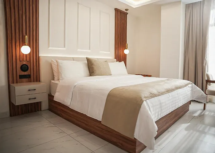 Noea Hotel