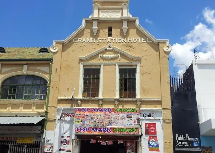 Grand Station Hotel