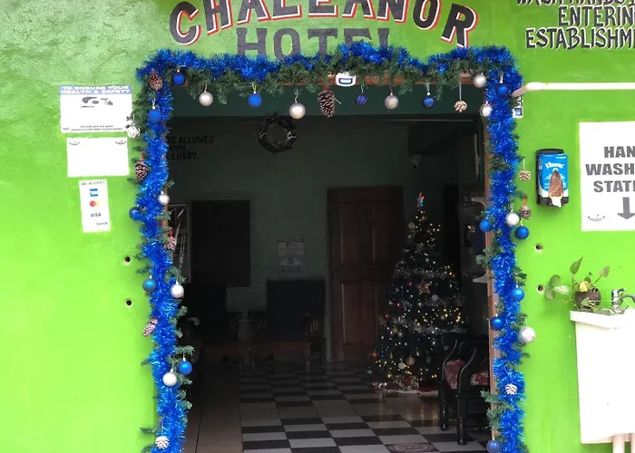Chaleanor Hotel
