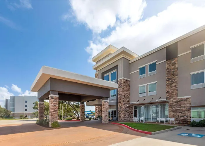 La Quinta By Wyndham Rockport - Fulton