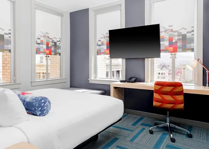 Aloft By Marriott El Paso Downtown