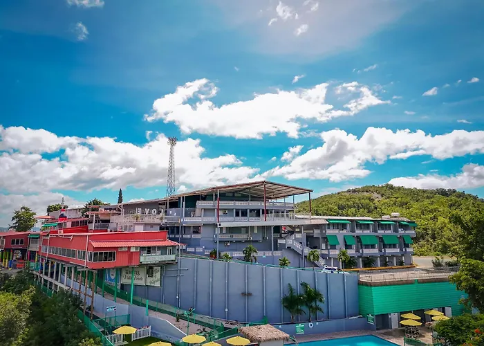 Hotel Vista Verde
