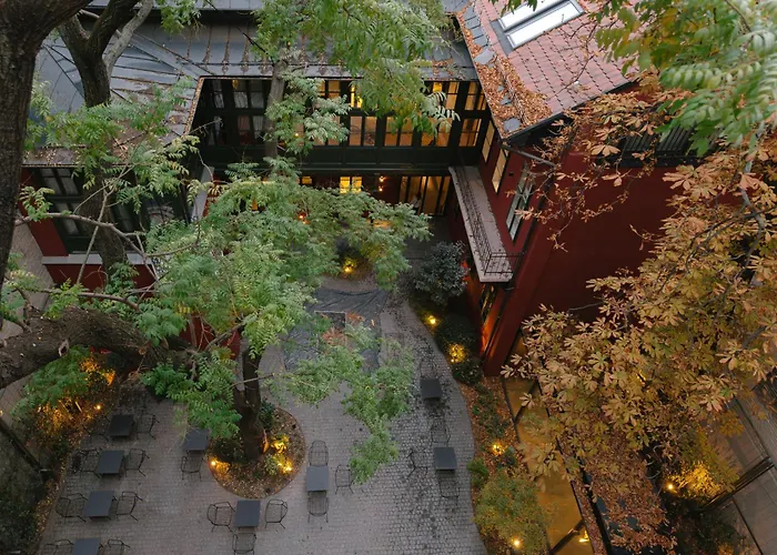 Boho Hotel Budapest - Small Luxury Hotels
