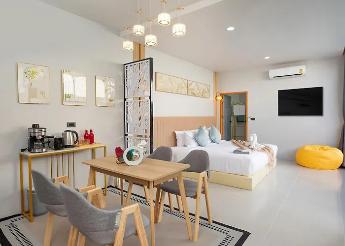 Best Time Pool Suites, Phuket