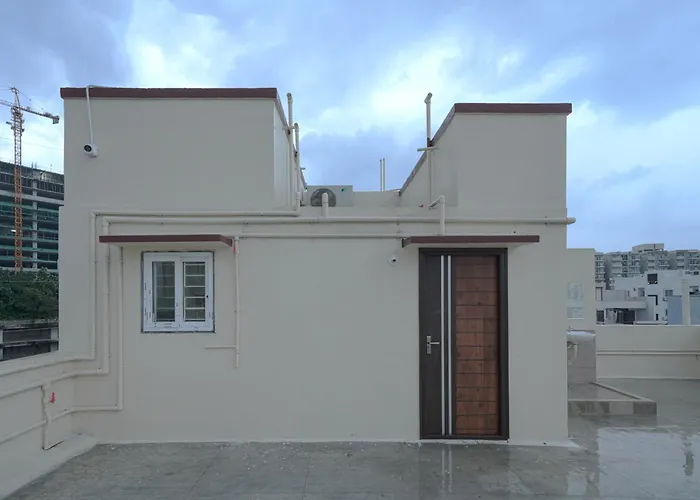 Shreshtam Apart Hotel, Khajaguda