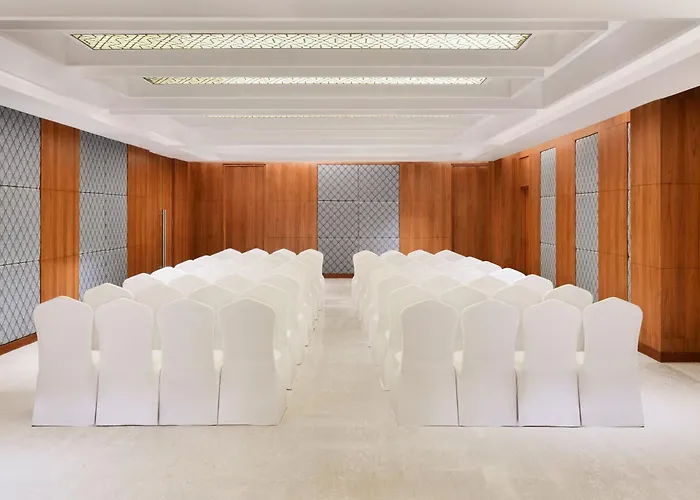 Four Points By Sheraton Jaipur, City Square