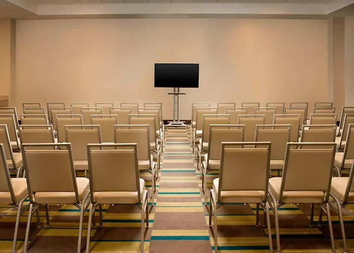 Four Points By Sheraton Jacksonville Beachfront