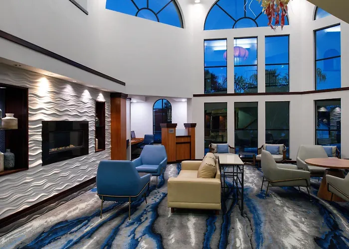 Fairfield Inn & Suites Santa Cruz - Capitola