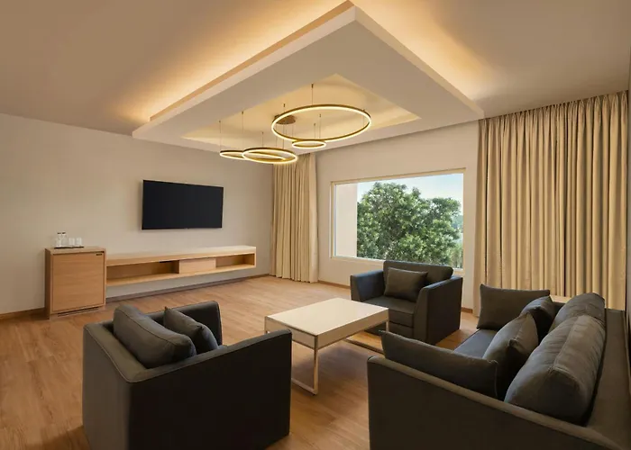 Courtyard By Marriott Tiruchirappalli