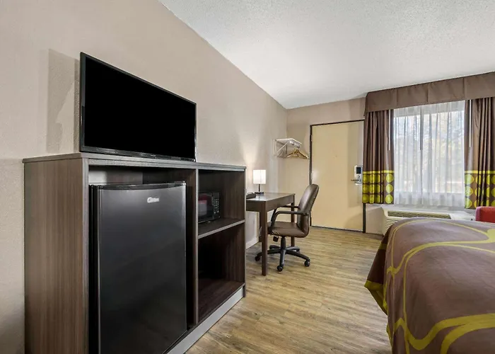 Super 8 By Wyndham Garysburg/Roanoke Rapids