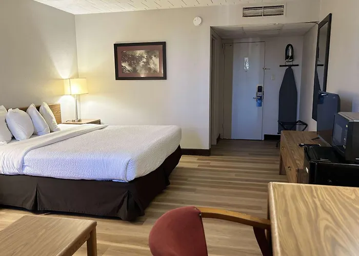 Days Inn By Wyndham Williamsport