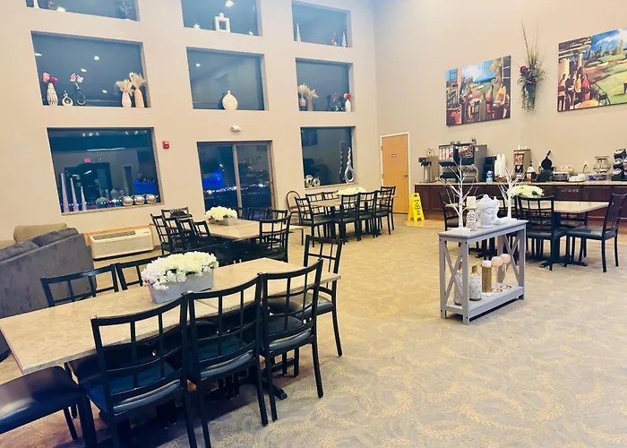 Qube Hotel - Polk City