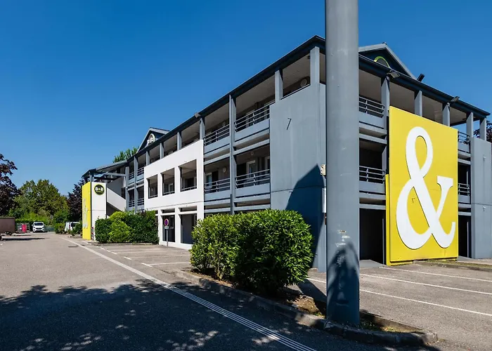 B&B Hotel Grenoble Universite 1