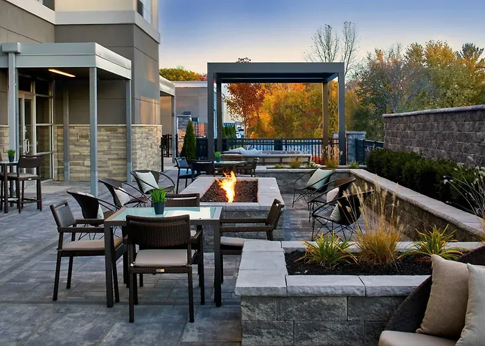 Courtyard By Marriott Albany Airport