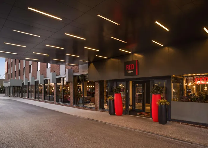 Radisson Red London Gatwick Airport
