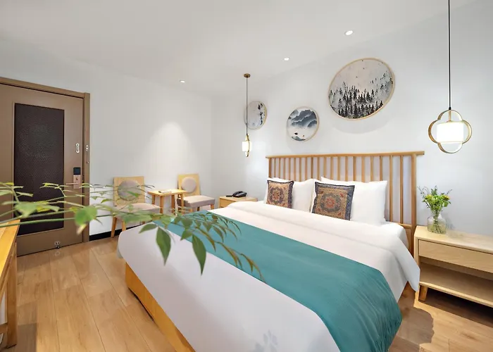 Hotel Aaliyah Nan Luo Gu Xiang Wang Fu Jing Houhai Branch