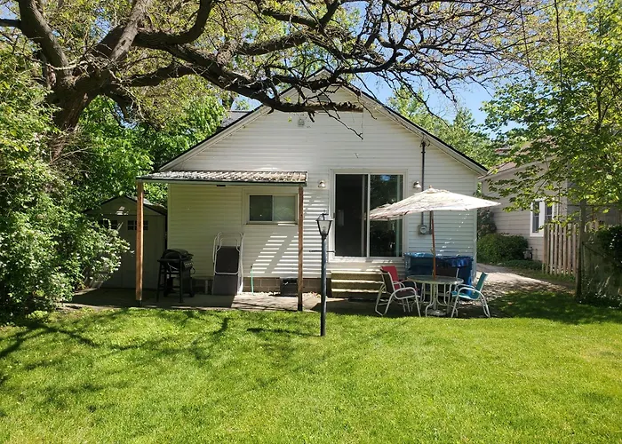 Walking Distance To Downtown Grand Haven