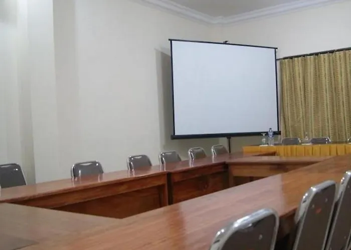 Palu City Hotel